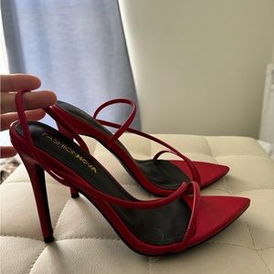 Red heel